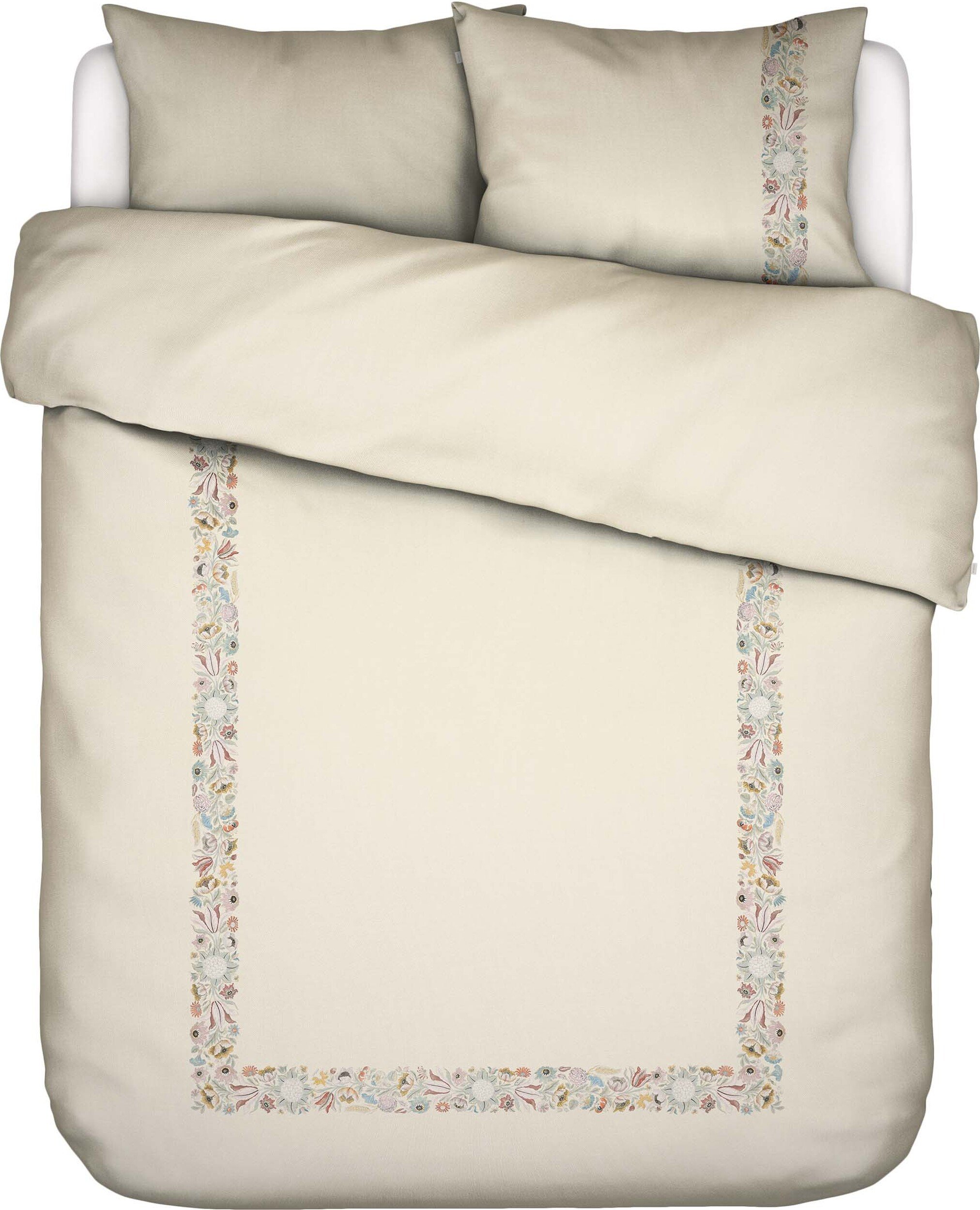 Pościel Veroniq 260 x 220 cm waniliowa z 2 poszewkami na poduszki 60 x 70 cm zapięcie flap