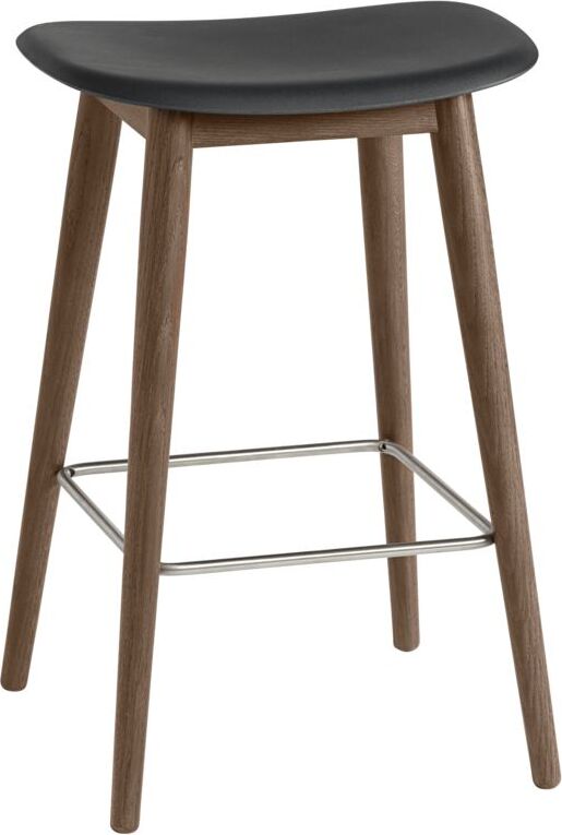 Stołek Fiber 65 cm czarny na ciemnych drewnianych nogach