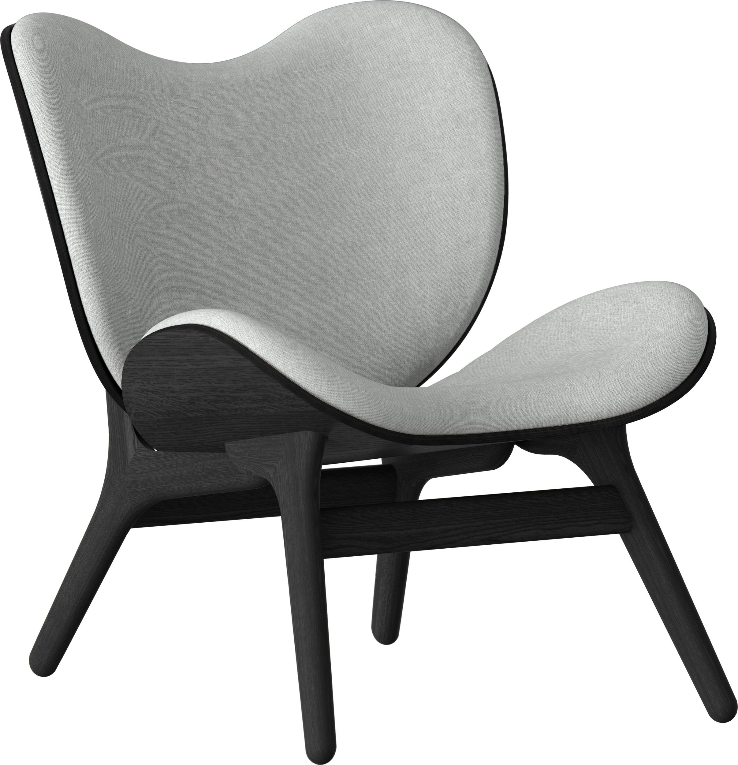 Fotel Conversation Piece jasnoszary na czarnych dębowych nogach