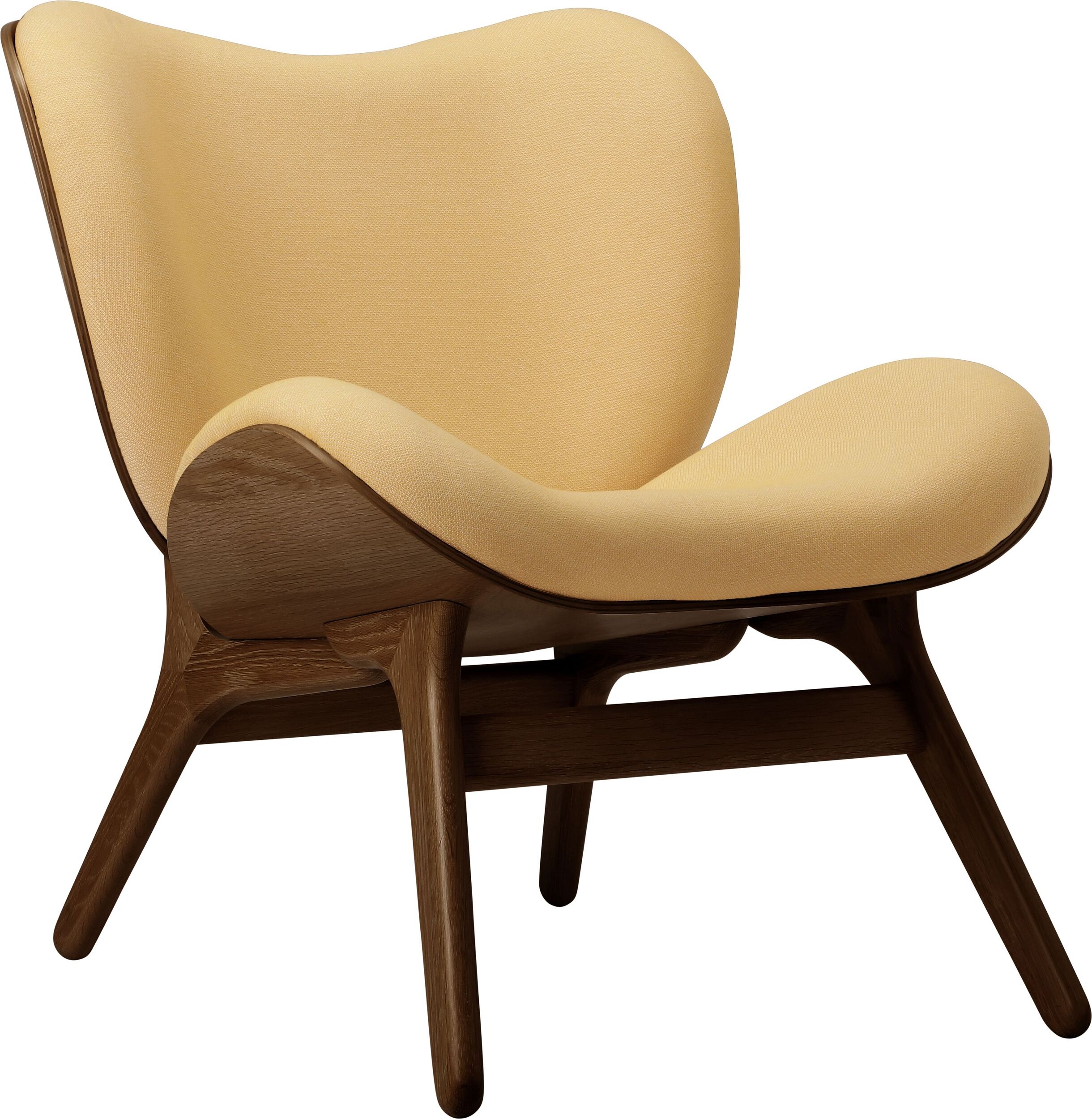 Fotel Conversation Piece jasnobeżowy na ciemnych dębowych nogach