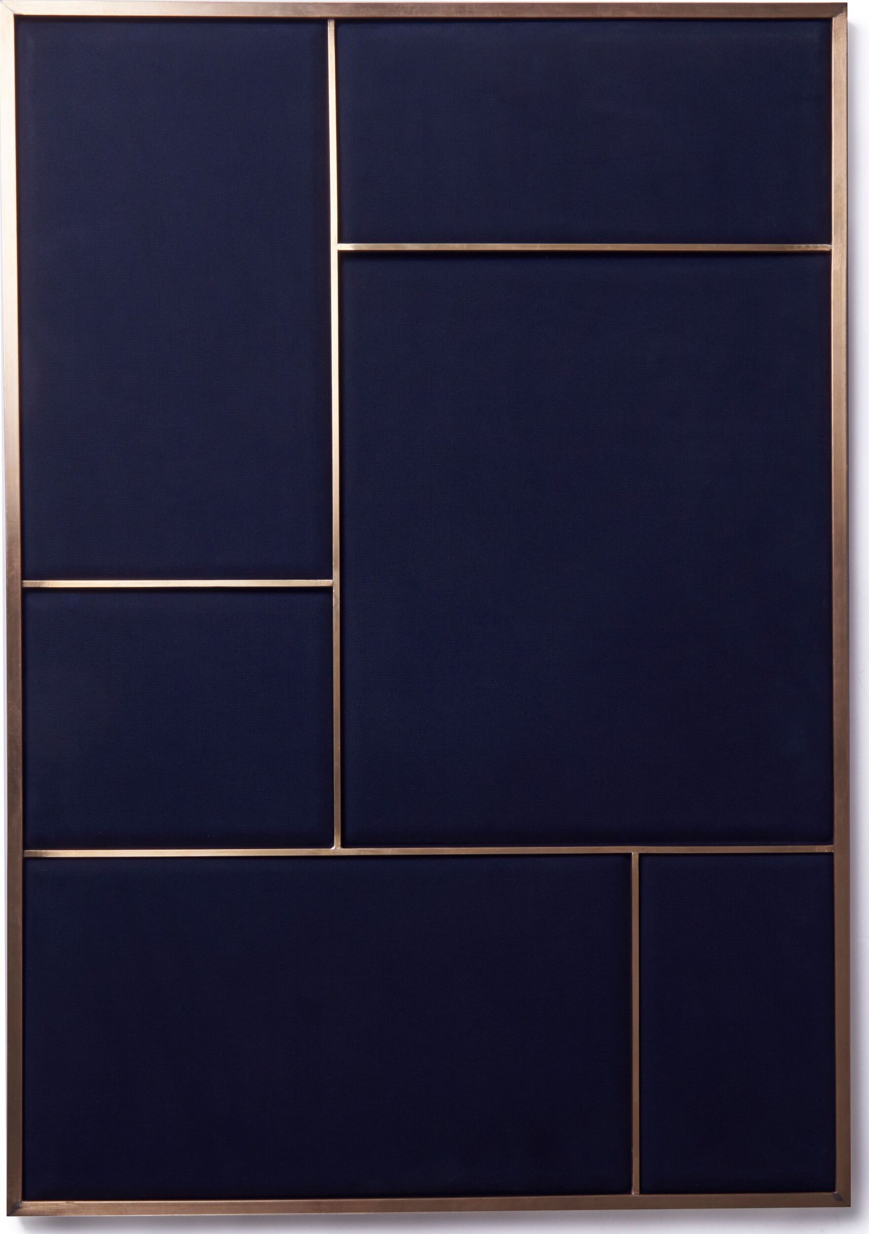 Tablica ścienna tapicerowana z mosiężną ramą Nouveau Pin L niebieska