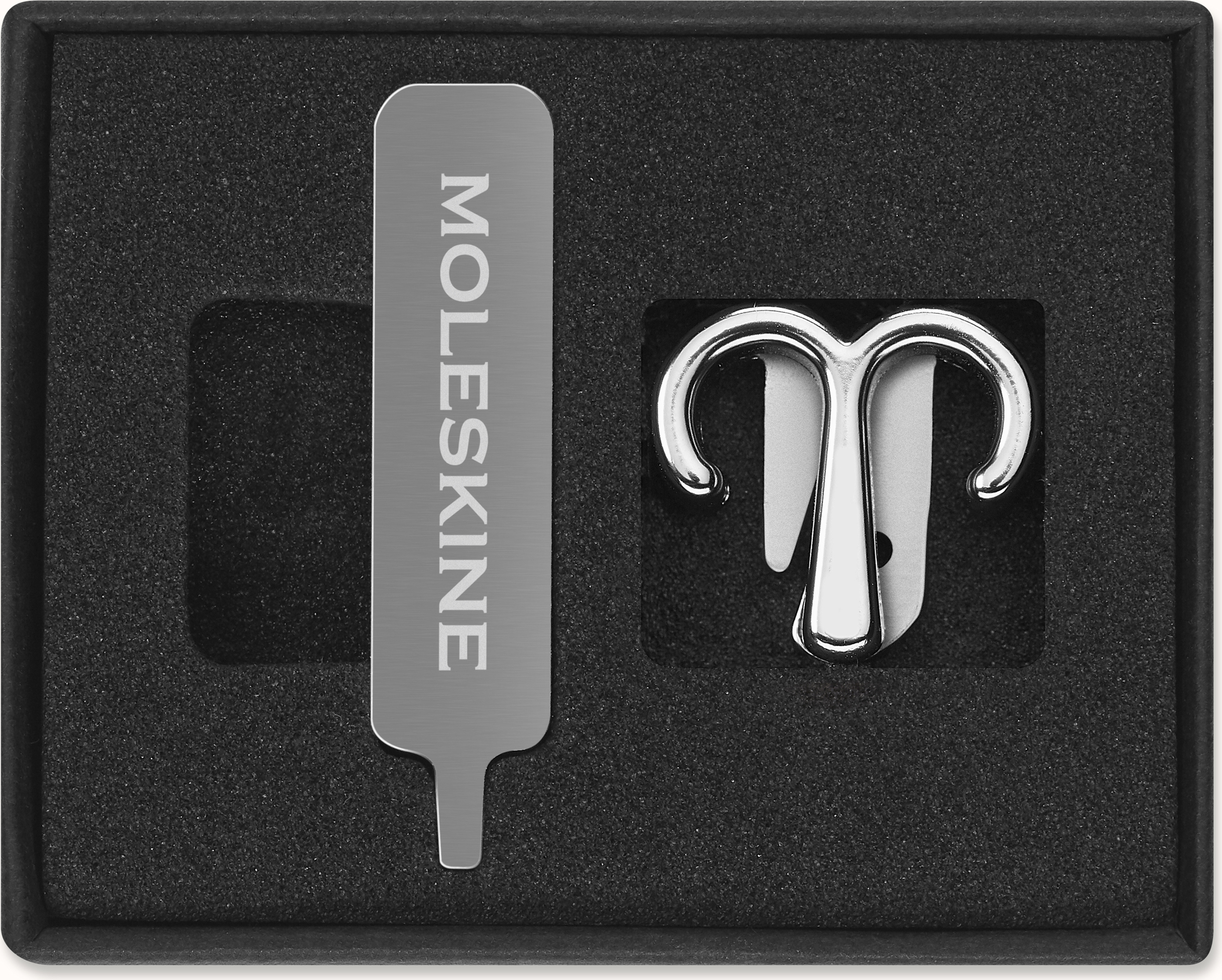 Przypinka na notes Moleskine zodiak baran srebrna