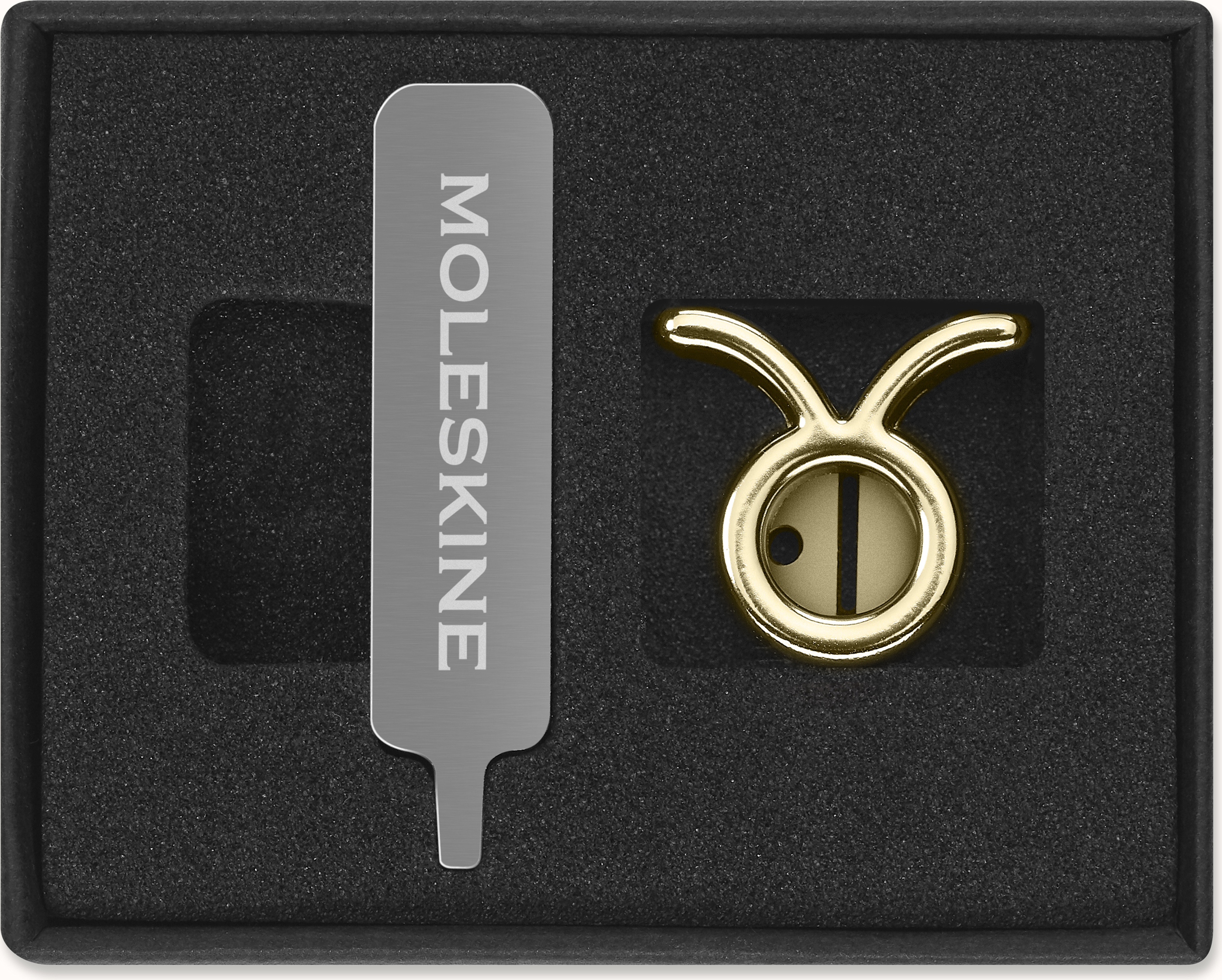 Przypinka na notes Moleskine zodiak byk złota