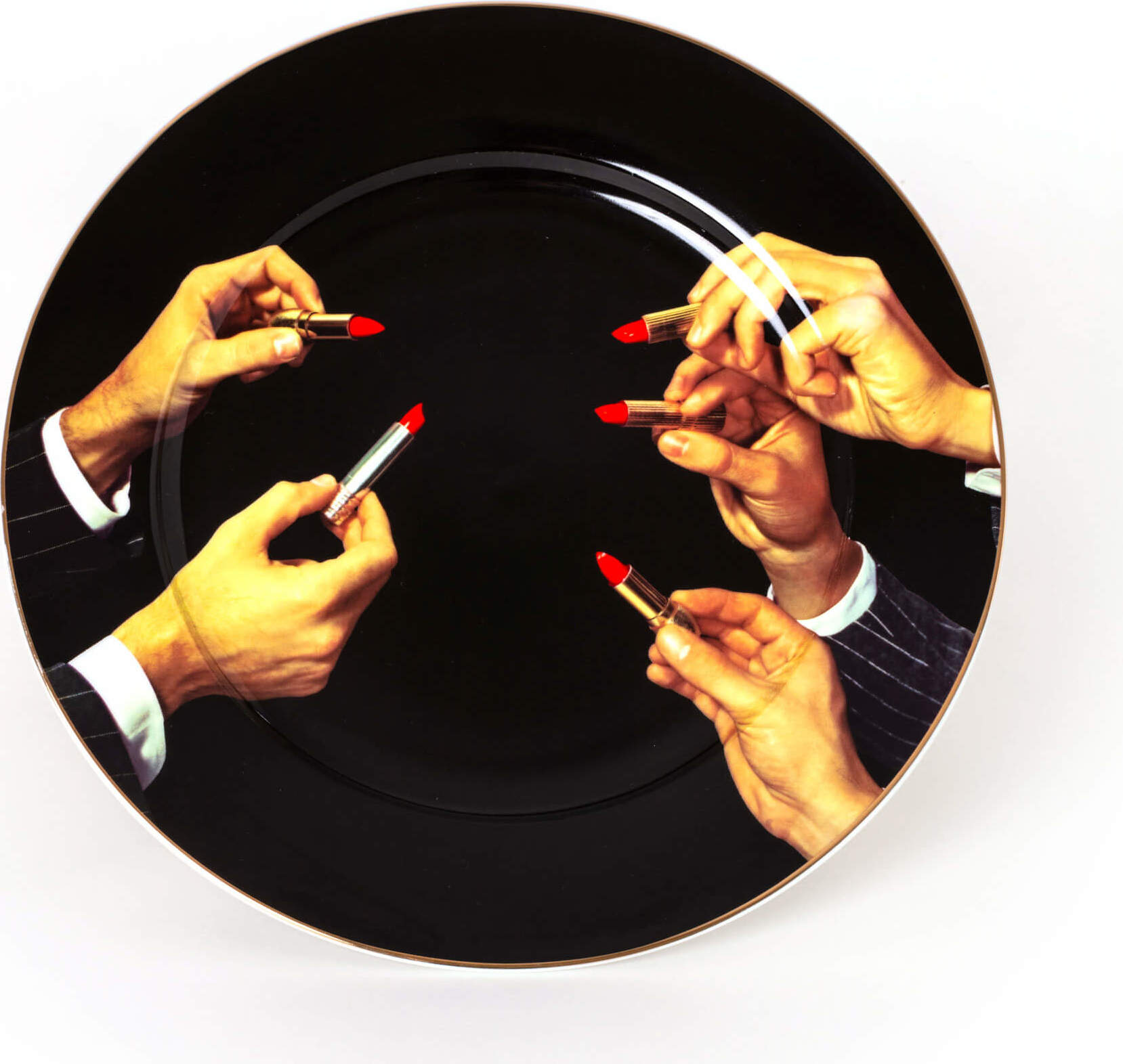 Talerz Seletti Wears Toiletpaper Lipsticks Black ze złotą krawędzią