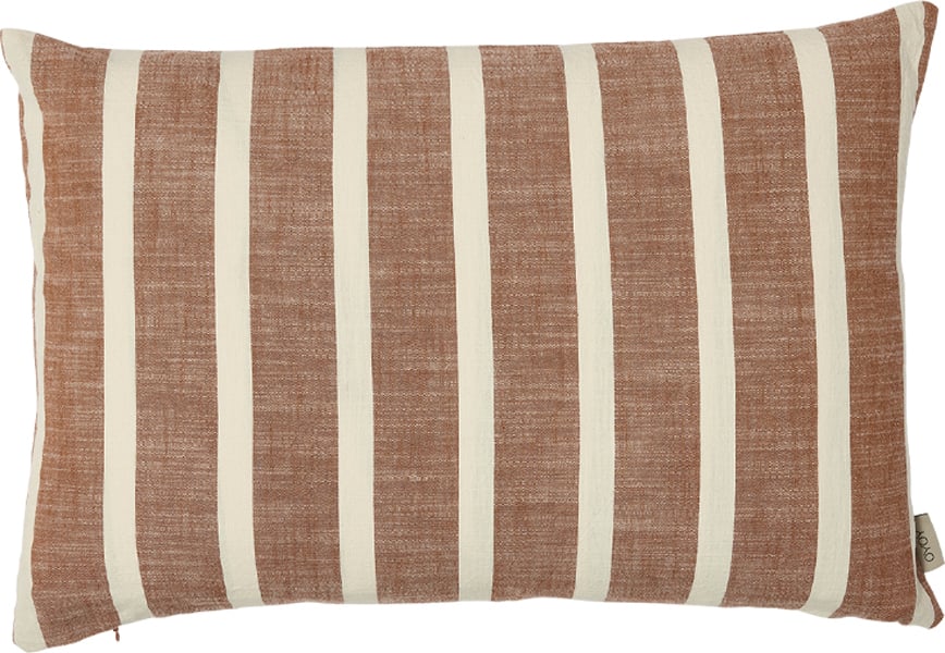 Poszewka dekoracyjna Kara 40 x 60 cm brązowa