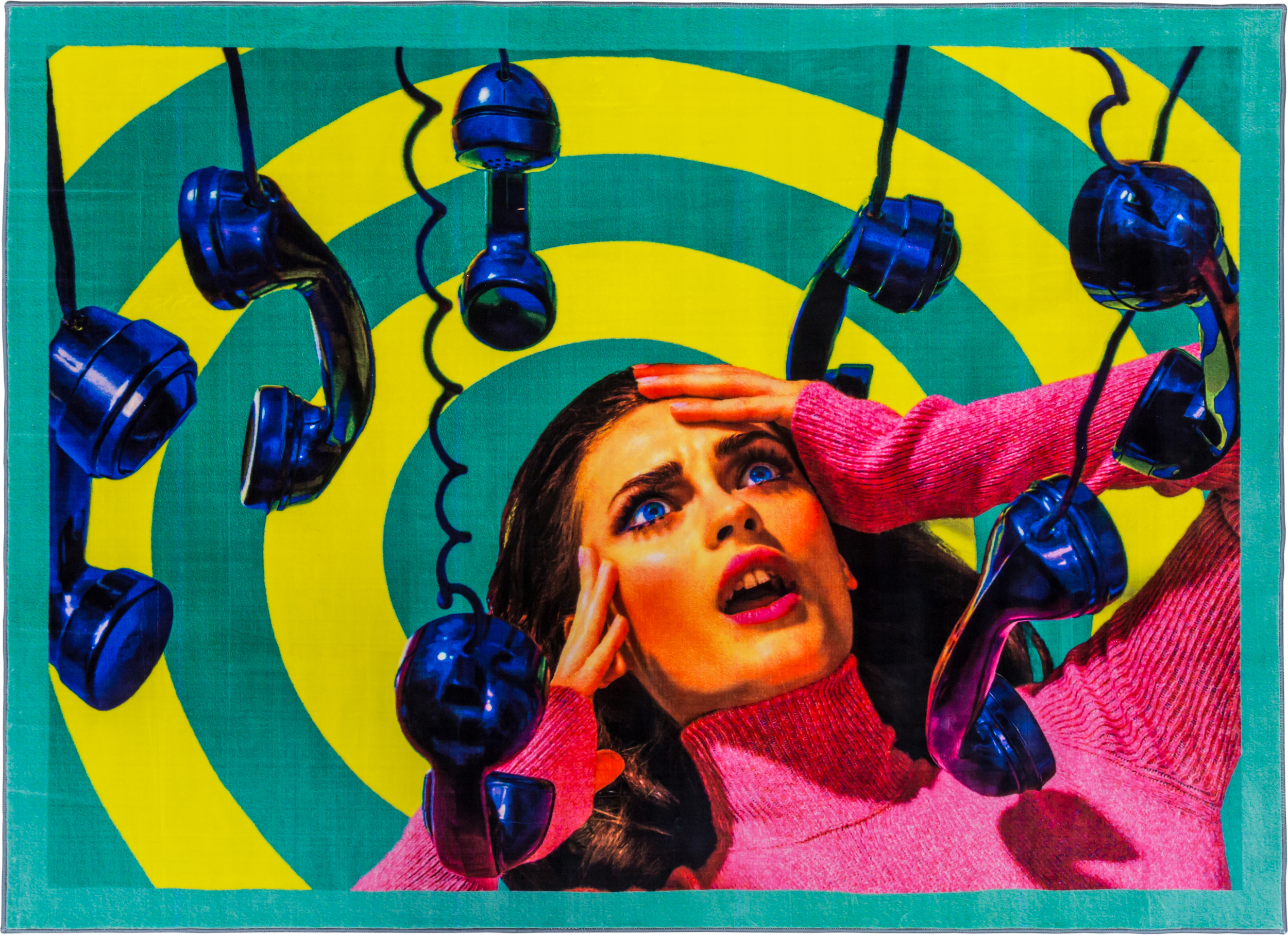 Dywan Toiletpaper Phones 200 x 280 cm z poliamidu