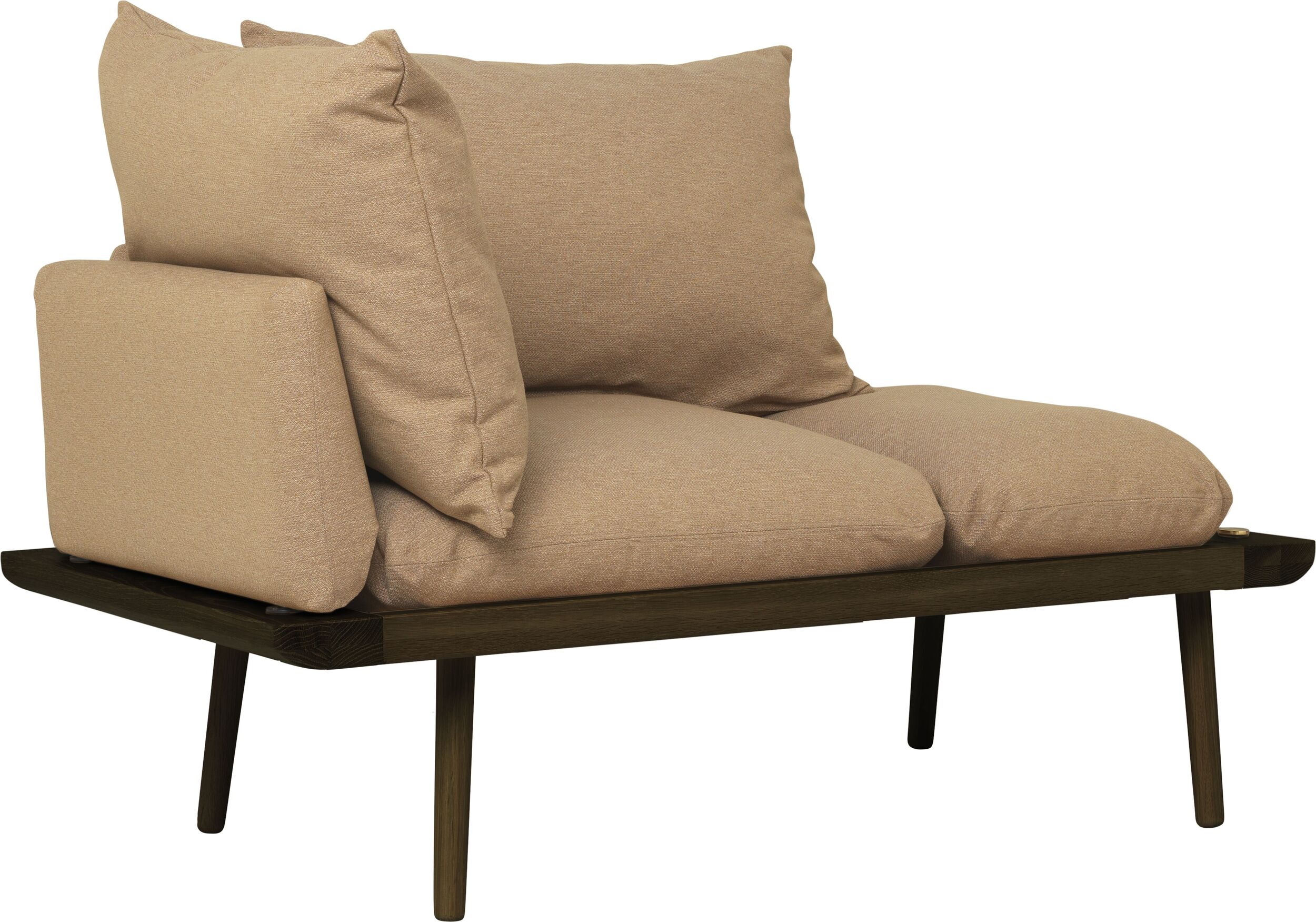 Sofa Lounge Around brązowa na ciemnych dębowych nogach