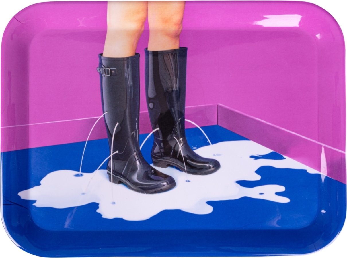 Taca Seletti Wears Toiletpaper Milky Boots