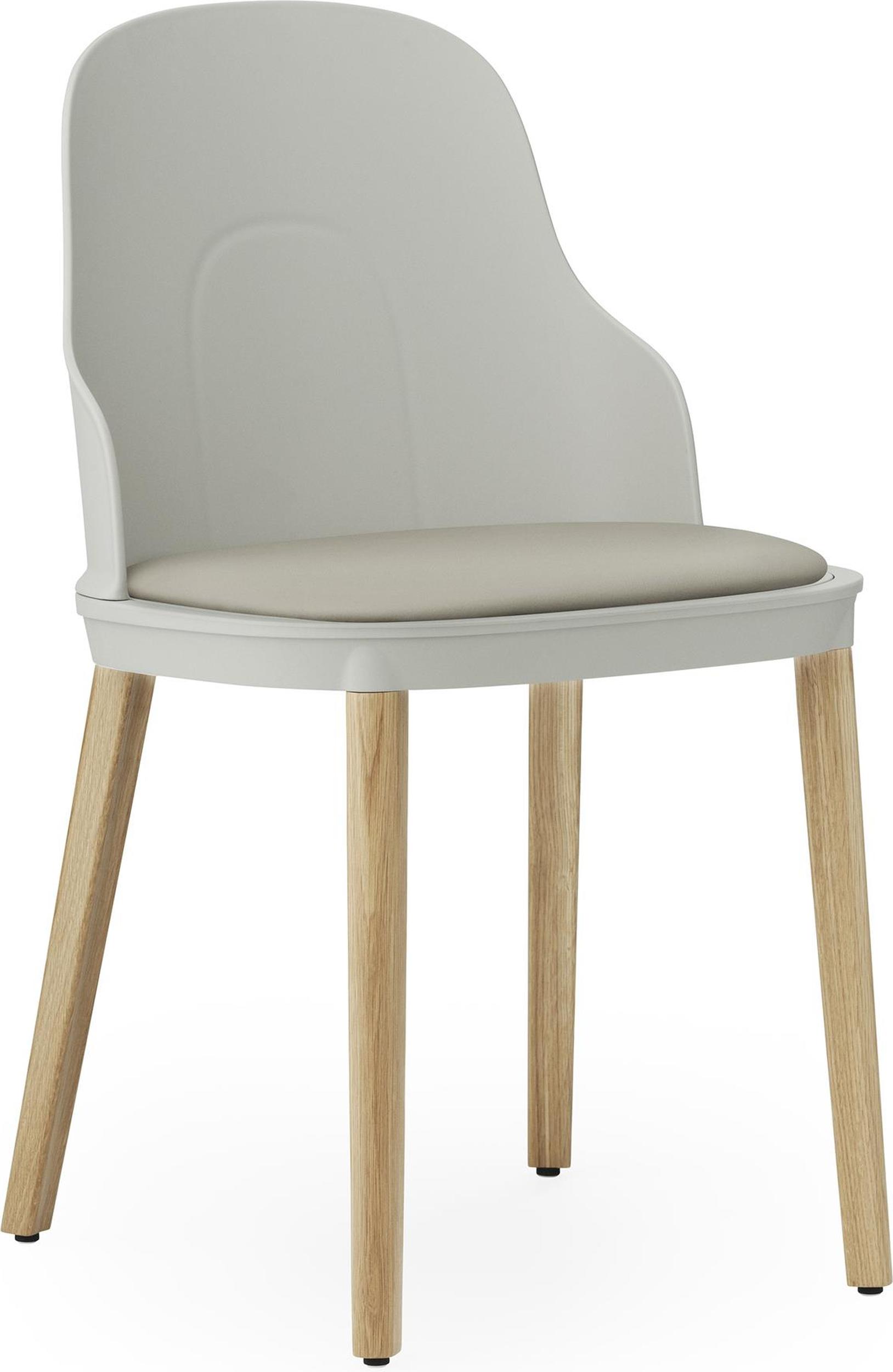 Krzesło Allez PP Ultra Leather jasnoszare z tapicerowanym siedziskiem na dębowych nogach