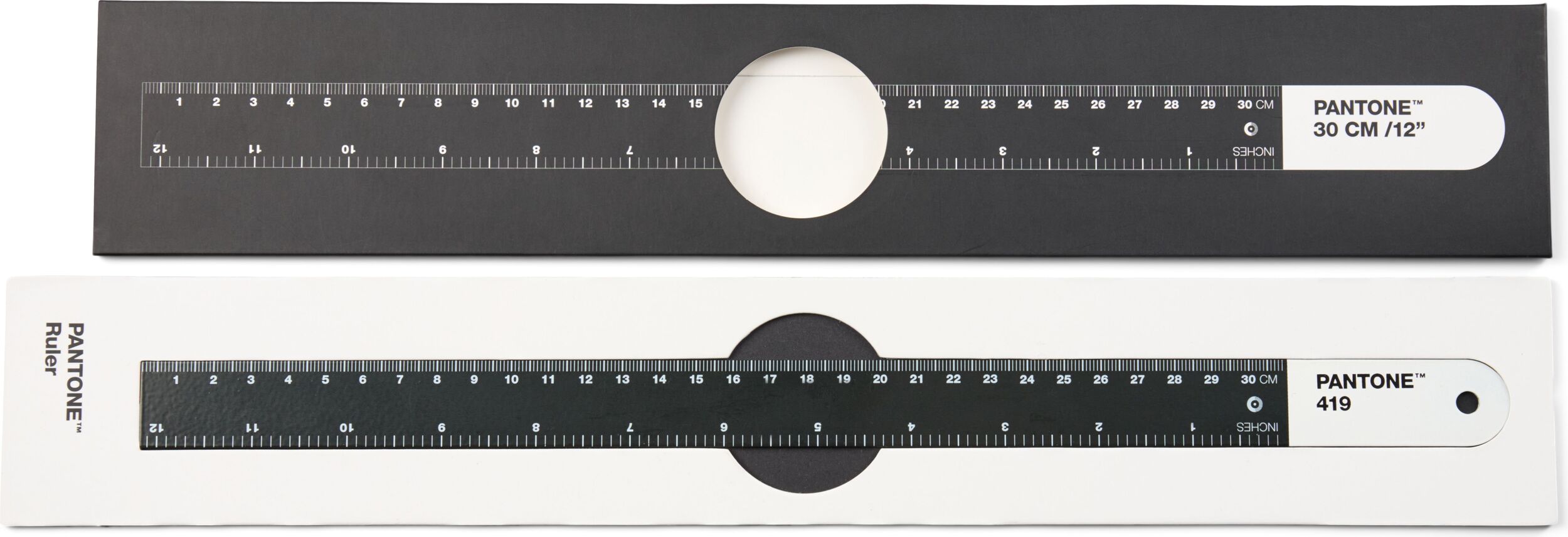 Linijka Pantone czarna