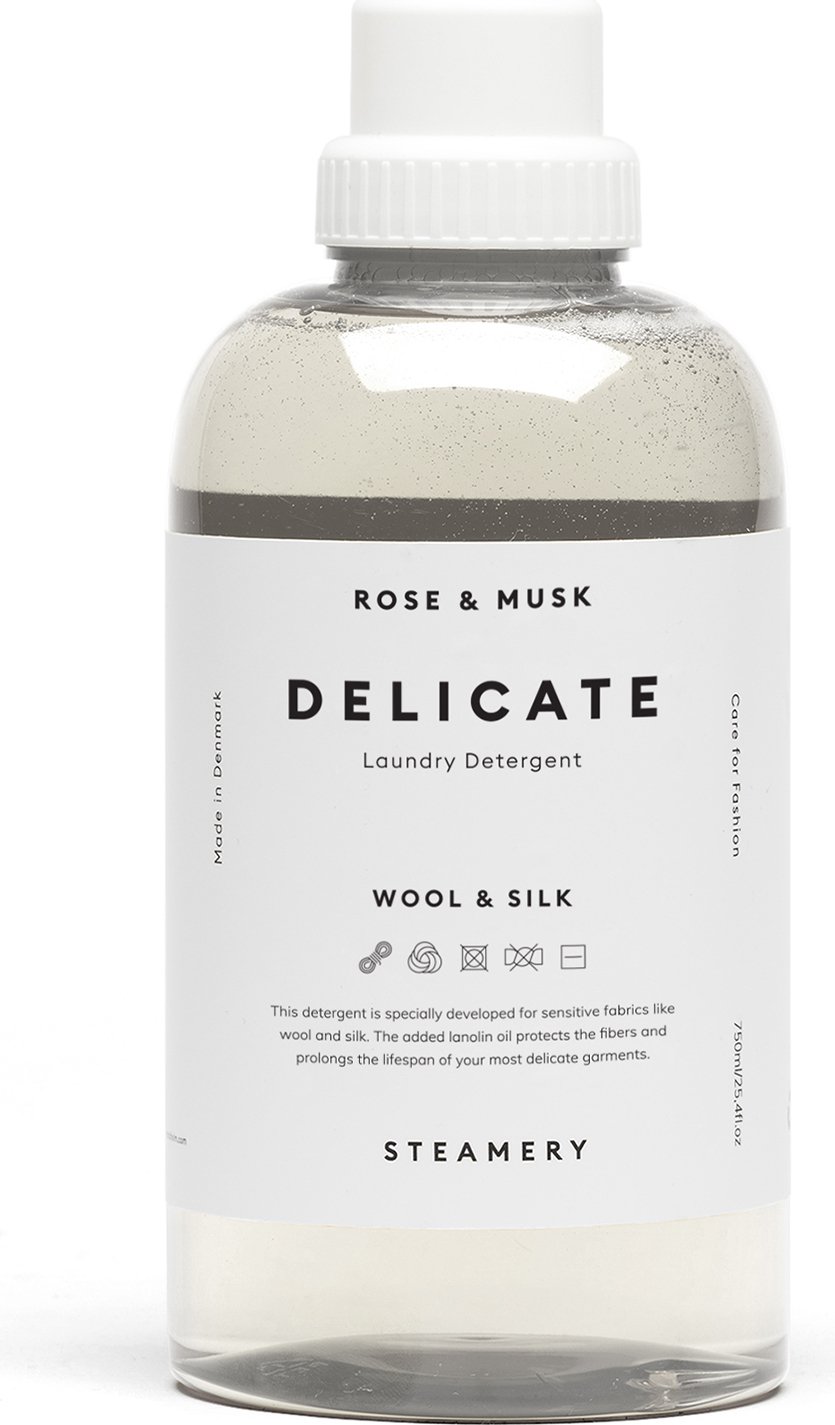 Płyn do prania Delicate 750 ml