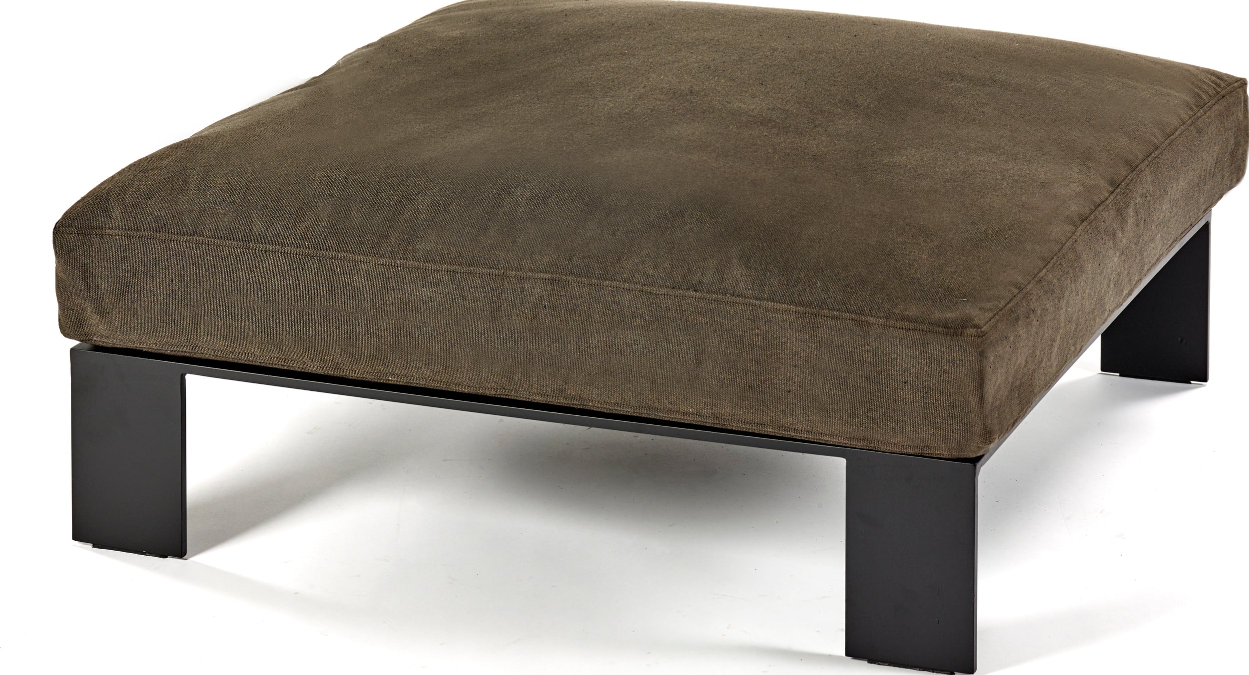 Podnóżek ogrodowy Serax brązowy